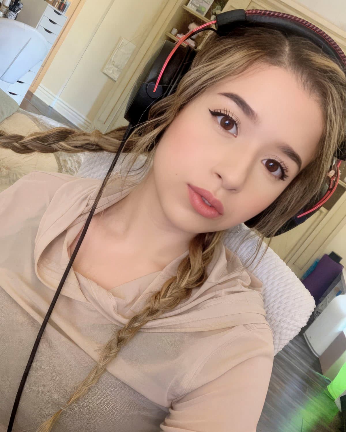 Pokimane — gallery 14